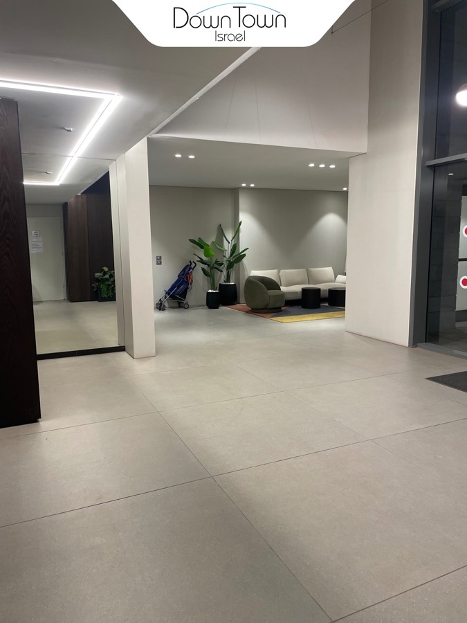 Ground Floor 3BDR Garden Apartment
