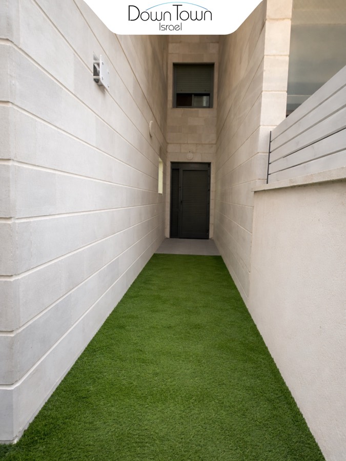 Ground Floor 3BDR Garden Apartment