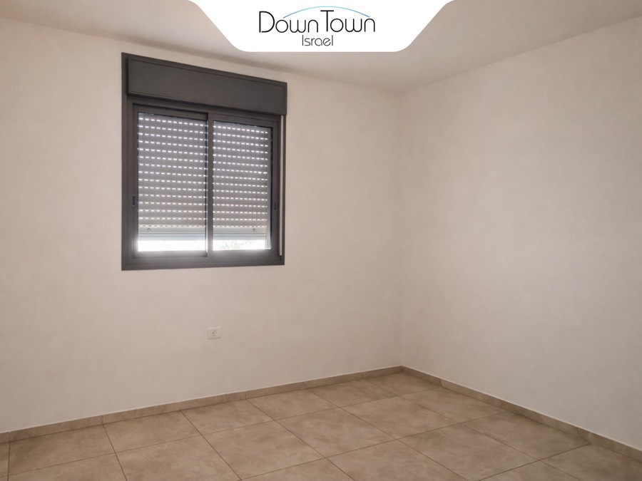 4BDR Brand New Apartment